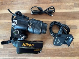 Camara Reflex Nikon D3000