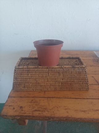 Macetero mimbre