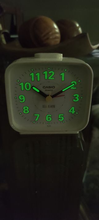Casio radio reloj despertador