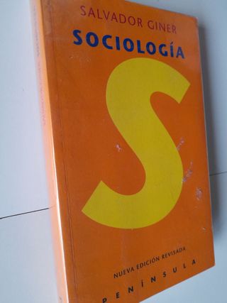 "Sociología" de Salvador Giner, edición revisada.