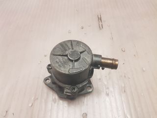 Bomba vacio 8200031420 Renault Megane 