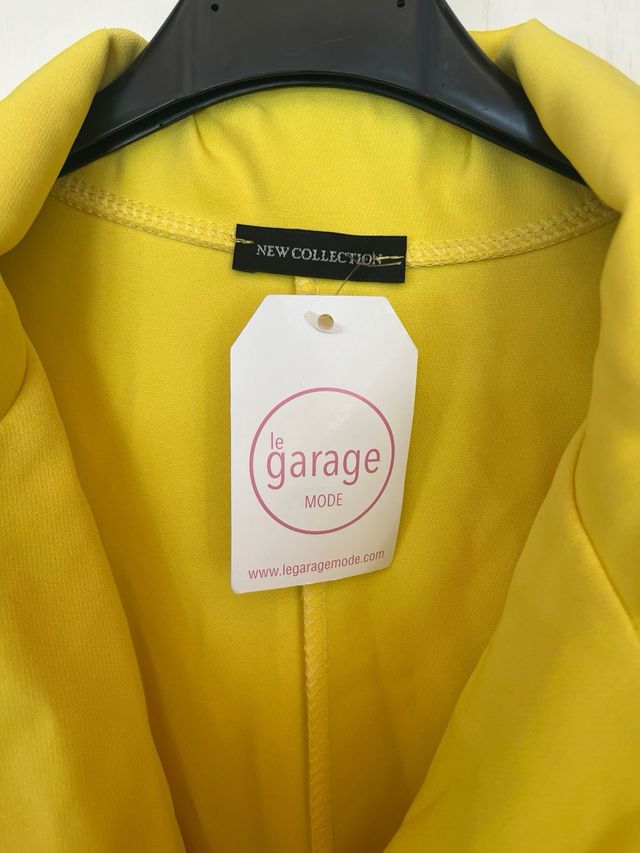 Completo unito Blazer crop e gonna