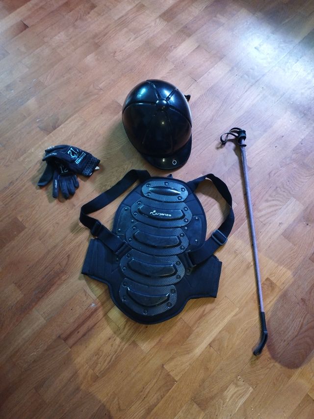 Hípica equipación FOUGANZA Talla 12-14