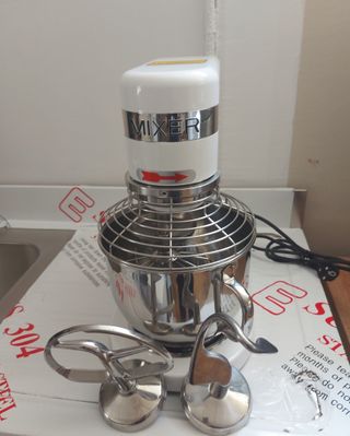 BATIDORA , PLANETARIA AP5 ( 5 LITROS )