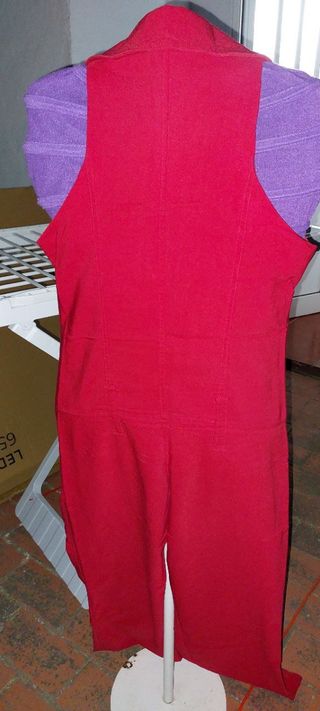 Lote de pantalones y camisetas 
