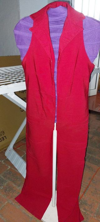 Lote de pantalones y camisetas 