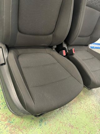 JUEGO ASIENTOS KIA RIO 2020