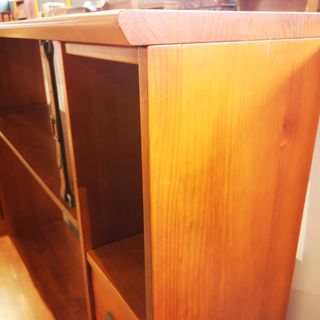 MUEBLE SALON PINO MACIZO R3760073045838