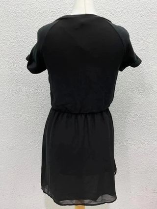 Vestido de Gasa con Estampado Serpiente