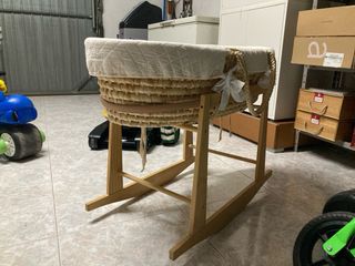 Moisés de Ratán Acolchado con Balancín Fabian