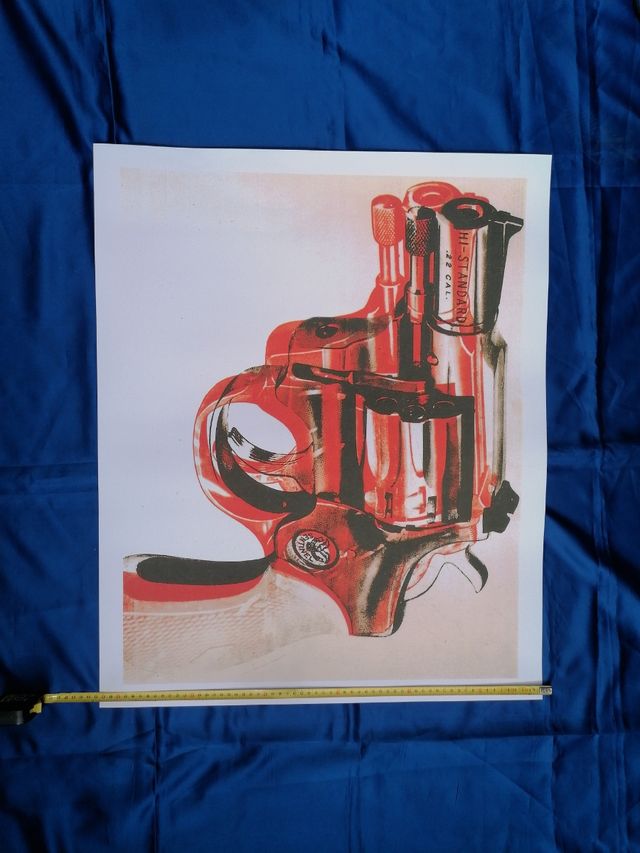 ARTE. WARHOL. REVOLVER. CARTEL.