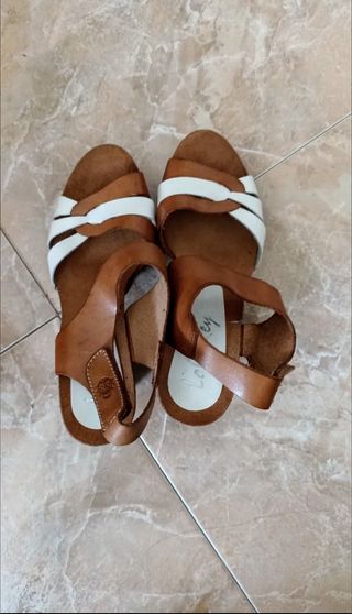 Sandalias yokono