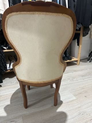 Silla vintage isabelina