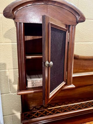 Comoda Art-Nouveau trinchero