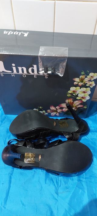 Sandalo donna nuovo tacco 12 plateau n37