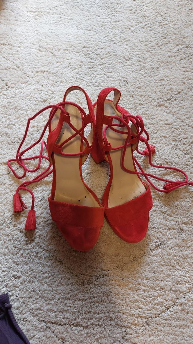 Sandali con tacco rossi Bata