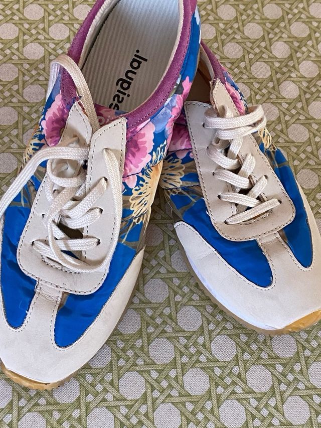 Zapatillas Desigual Flowers talla 36