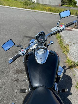 Suzuki intruder m800