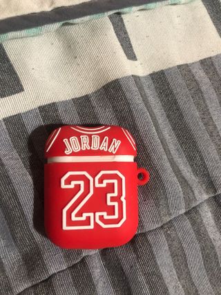 Funda de airpods