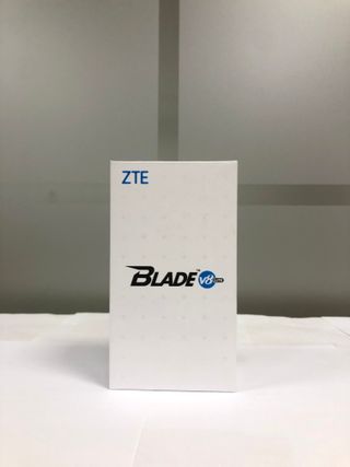 ZTE BLADE V8 LITE