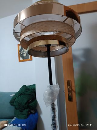 NUEVA Lampara de Pie