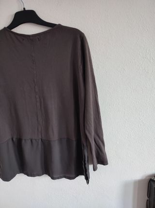 Camiseta marrón Sfera
