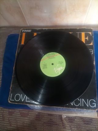 Disco en vinilo de : League orquesta.