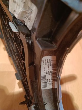 Parrilla Calandra Mercedes GLB AMG