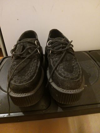 Creepers 38 coto negro