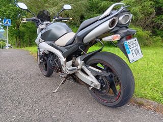 Suzuki GSR 600