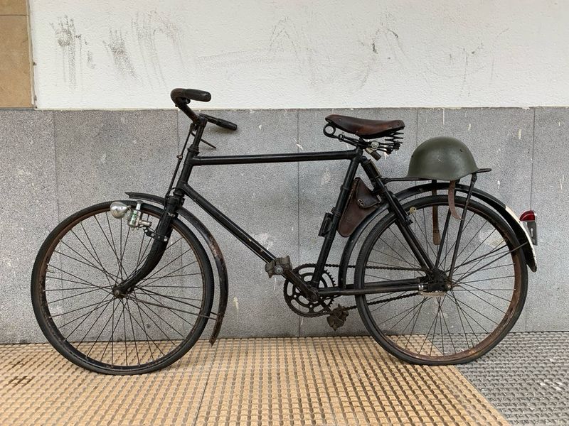 Bicicleta antigua militar suiza de segunda mano por EUR en