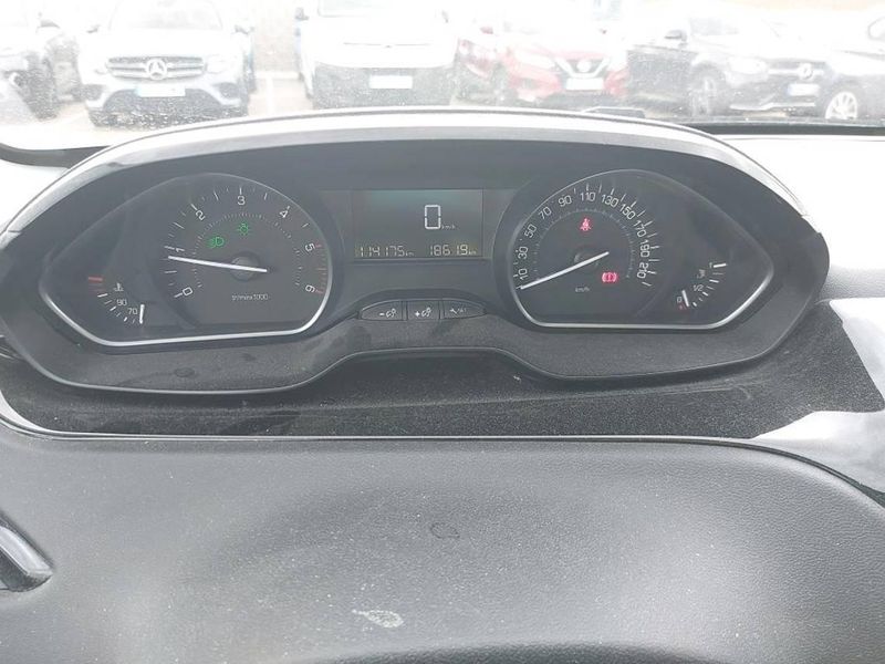 Peugeot 208 2019, foto 4