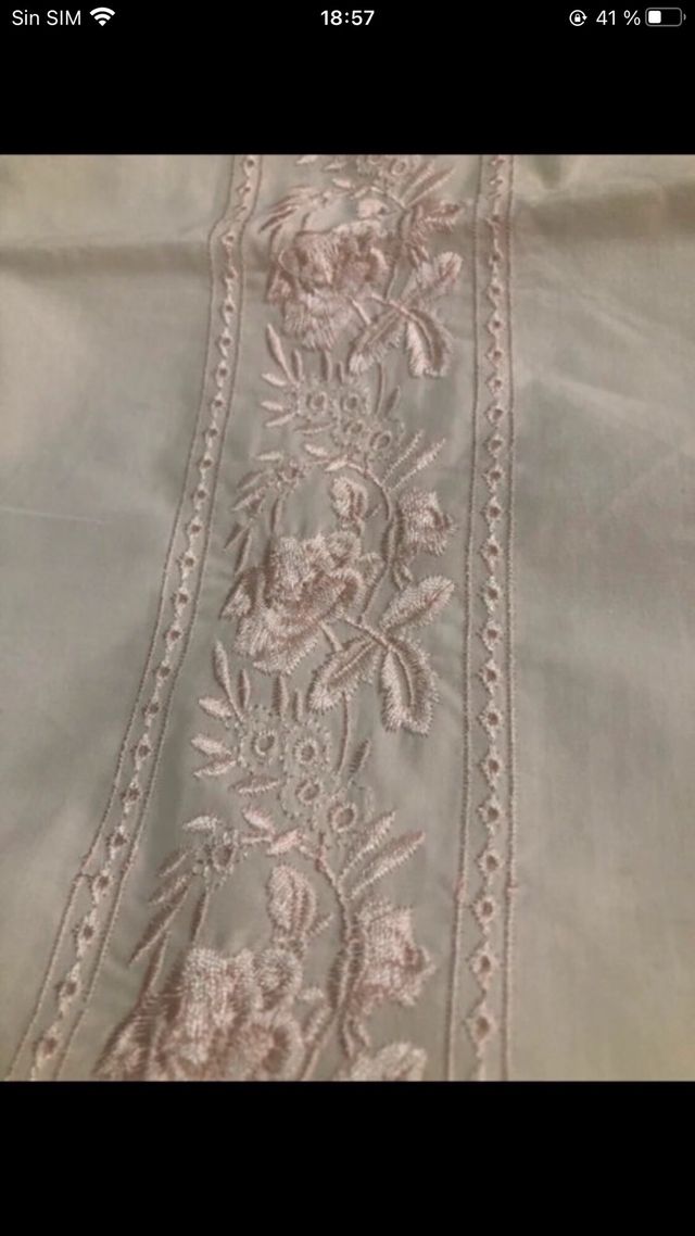 Funda de cojin bordada zara home