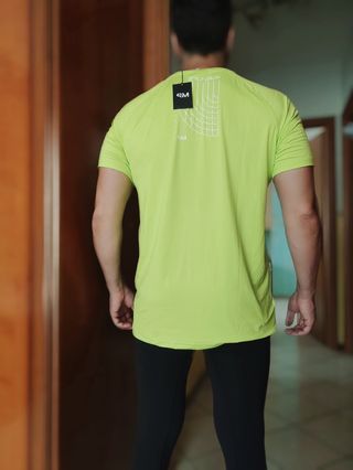 T-shirt elasticizzata L