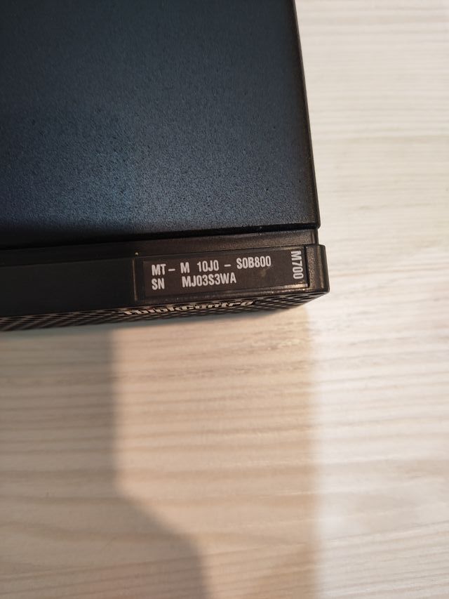 Lenovo Thinkcentre M700