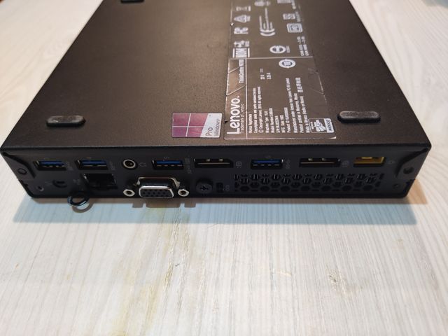 Lenovo Thinkcentre M700