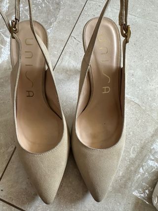 Tacones Unisa