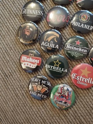 Lote 17 chapas pins cerveza 🍻🍺