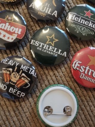 Lote 17 chapas pins cerveza 🍻🍺