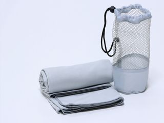 Toalla deporte microfibra lisa