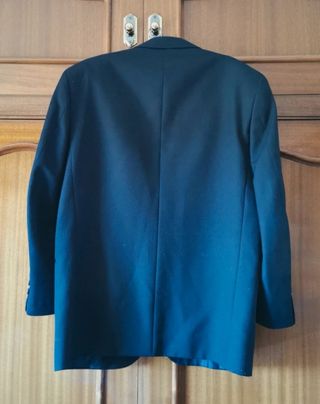 Americana caballero azul marina de El Corte Ingles