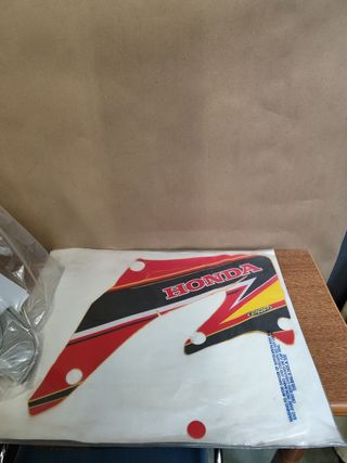 Funda y pegatinas honda CRF 450