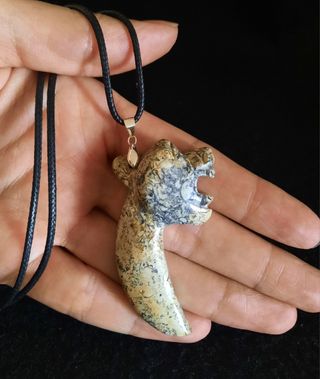Colgante Jaguar de Piedra Fosil y plata