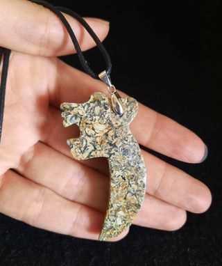 Colgante Jaguar de Piedra Fosil y plata