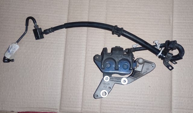 Pinza trasera Honda sh 125 i 2016