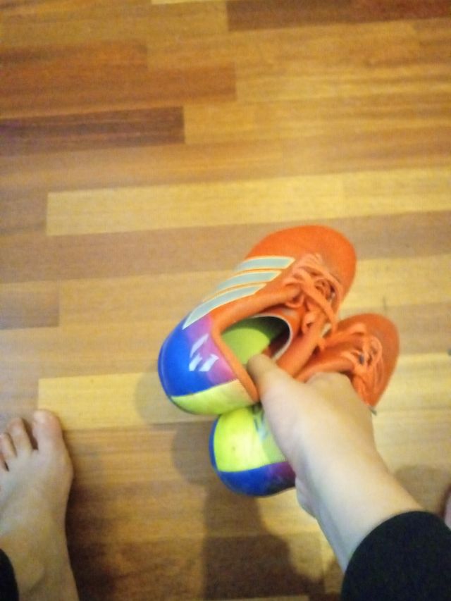 Zapatillas de fútbol con tacos