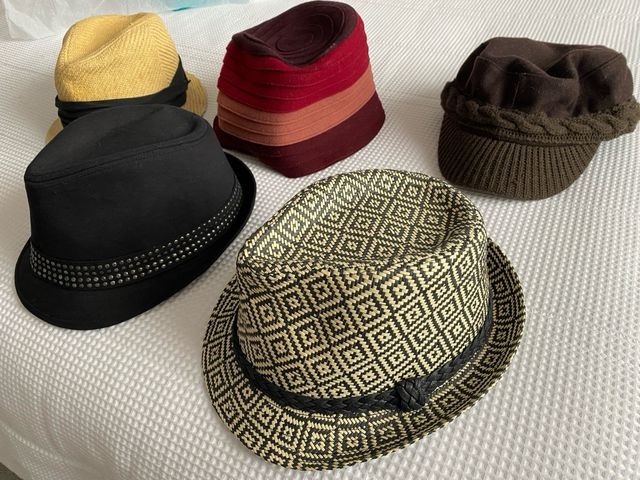 Sombreros varios
