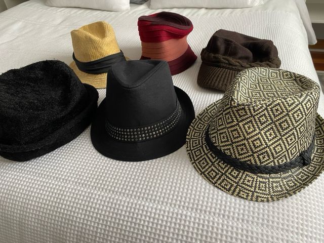 Sombreros varios