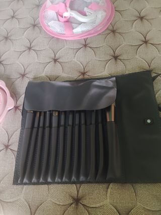 Set pennelli + set cura per il viso