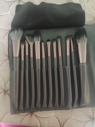 Set pennelli + set cura per il viso